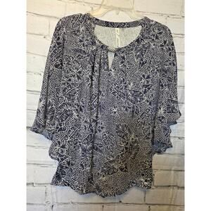 NY Collections Women's Flowing Poncho Blouse